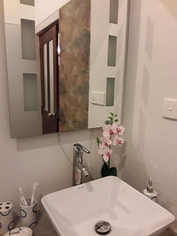 Aqua Marine Beach Resort Pasikuda Ngoại thất bức ảnh